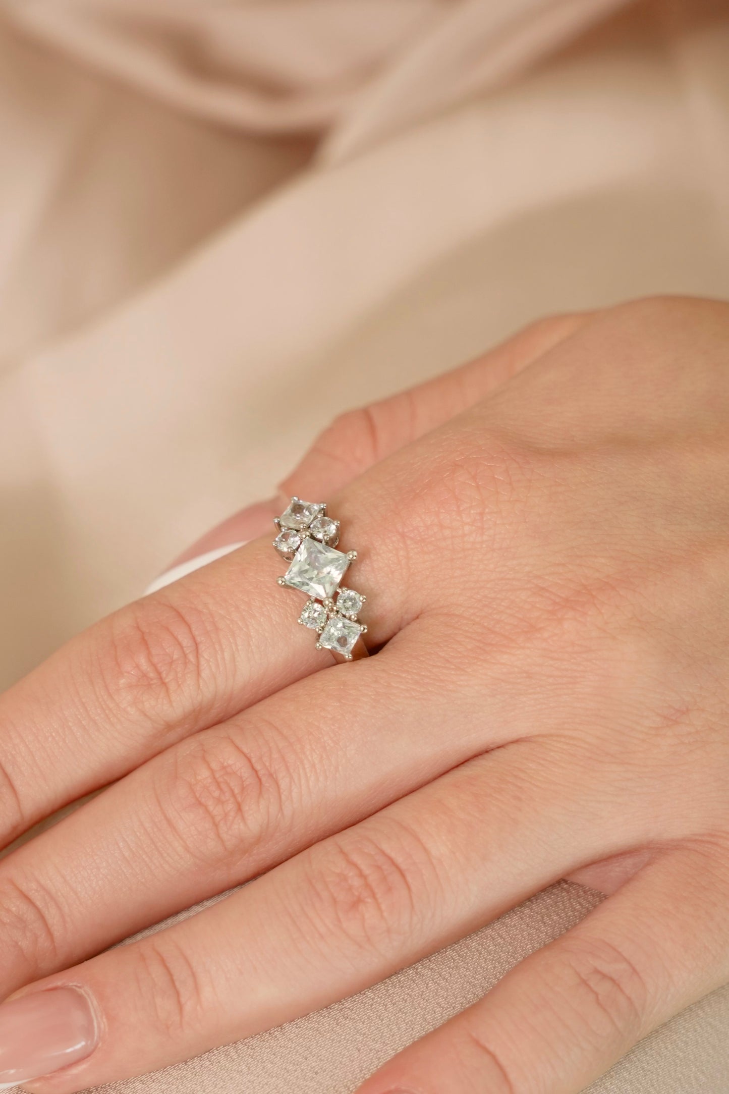 طقم مجوهرات