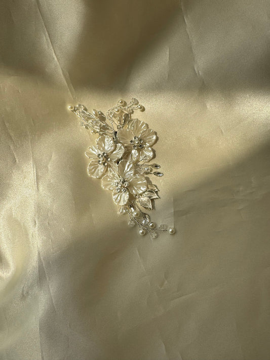 HAIRPIECE